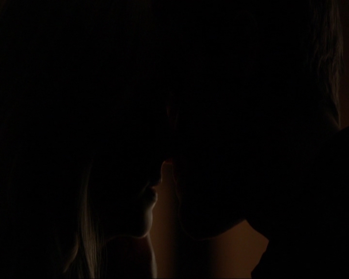 VampireDiariesWorld-dot-nl_7x22GodsAndMonsters1937.jpg