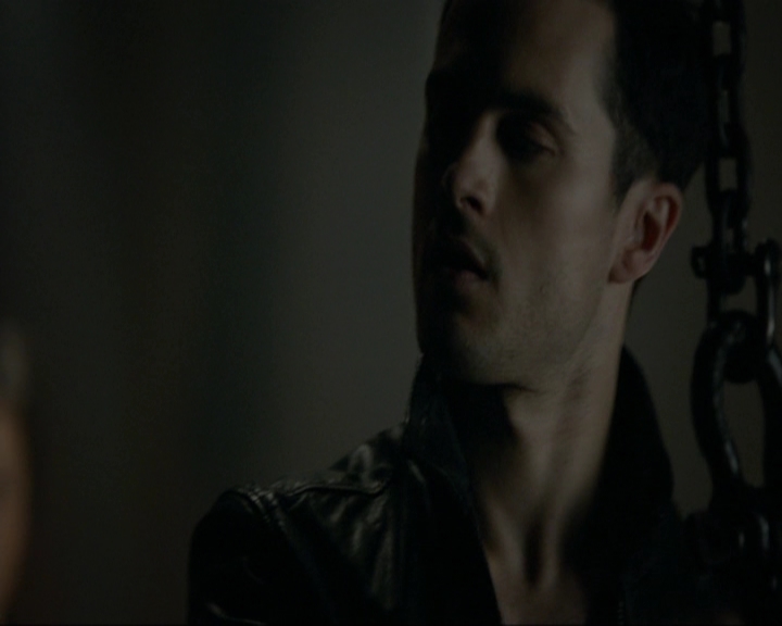 VampireDiariesWorld-dot-nl_7x22GodsAndMonsters2292.jpg