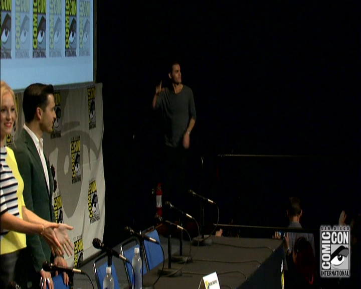 VampireDiariesWorld-dot-nl_S7-dvdextra-2015ComicConPanel0065.jpg