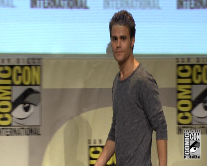 VampireDiariesWorld-dot-nl_S7-dvdextra-2015ComicConPanel0068.jpg