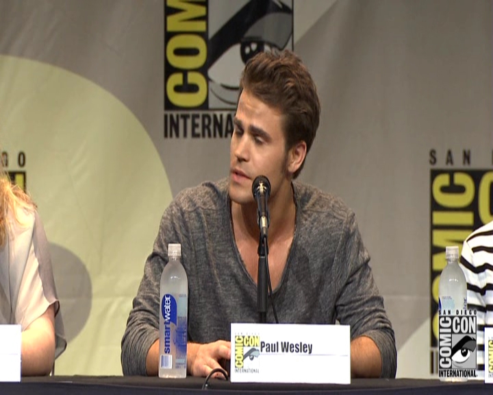 VampireDiariesWorld-dot-nl_S7-dvdextra-2015ComicConPanel0111.jpg