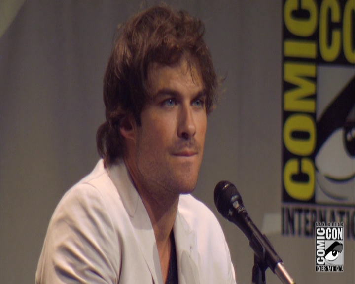VampireDiariesWorld-dot-nl_S7-dvdextra-2015ComicConPanel0294.jpg