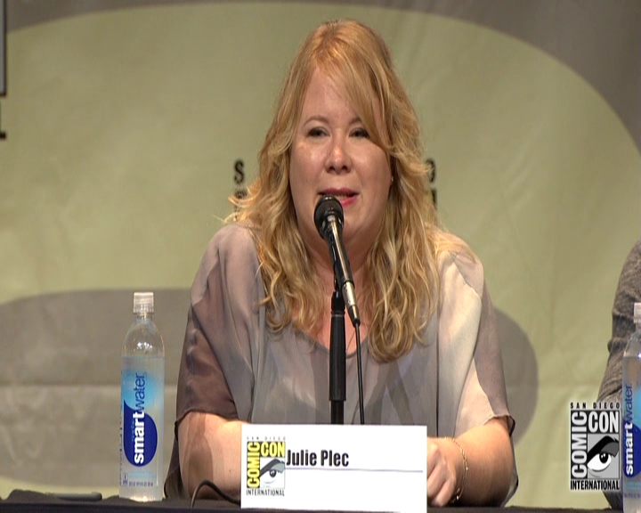 VampireDiariesWorld-dot-nl_S7-dvdextra-2015ComicConPanel0317.jpg