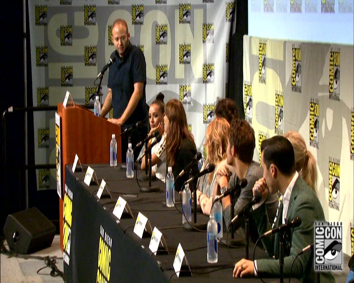 VampireDiariesWorld-dot-nl_S7-dvdextra-2015ComicConPanel0379.jpg