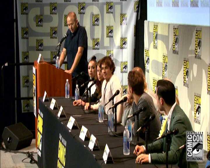 VampireDiariesWorld-dot-nl_S7-dvdextra-2015ComicConPanel0420.jpg