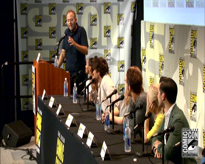 VampireDiariesWorld-dot-nl_S7-dvdextra-2015ComicConPanel0479.jpg