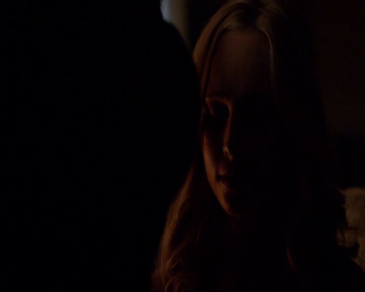 VampireDiariesWorld-dot-nl_S7-dvdextra-2015ComicConPanel0567.jpg VampireDiariesWorld-dot-nl_S7-dvdextra-2015ComicConPanel0567.jpg