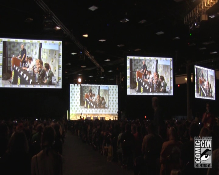 VampireDiariesWorld-dot-nl_S7-dvdextra-2015ComicConPanel0663.jpg
