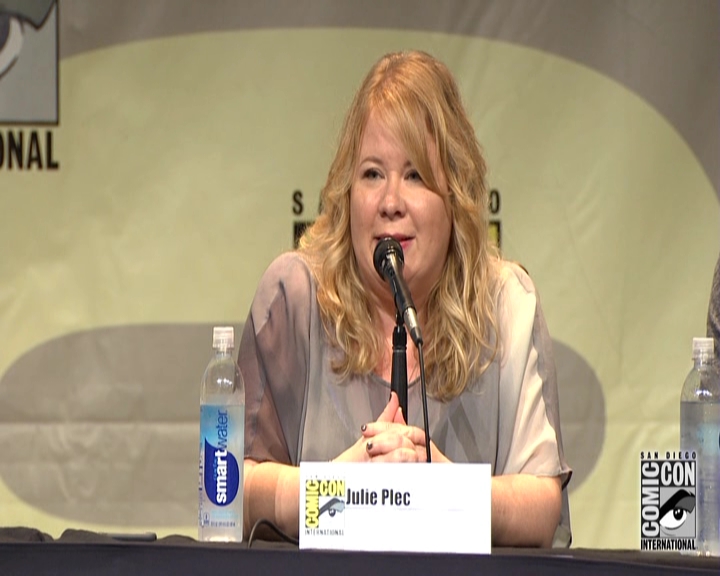 VampireDiariesWorld-dot-nl_S7-dvdextra-2015ComicConPanel0669.jpg