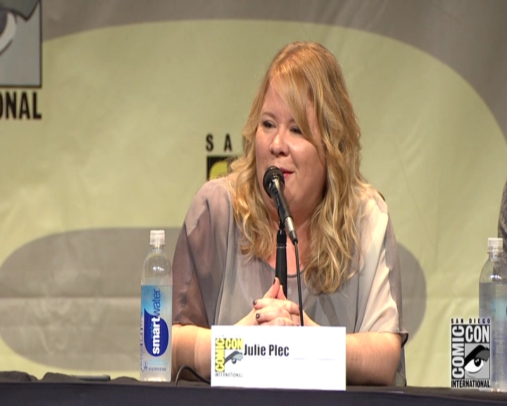 VampireDiariesWorld-dot-nl_S7-dvdextra-2015ComicConPanel0675.jpg