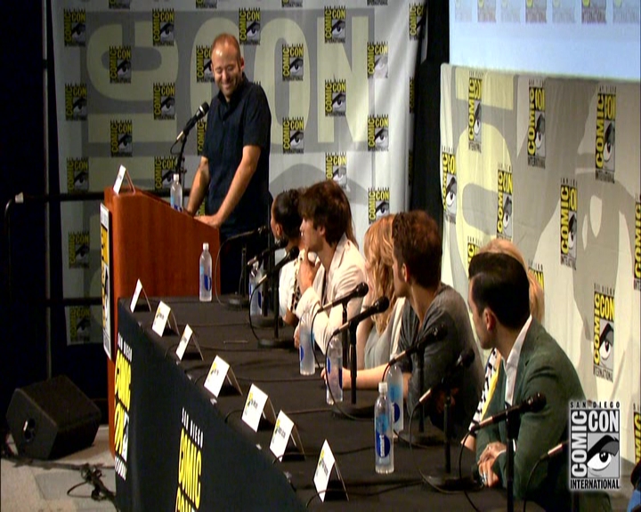 VampireDiariesWorld-dot-nl_S7-dvdextra-2015ComicConPanel0948.jpg