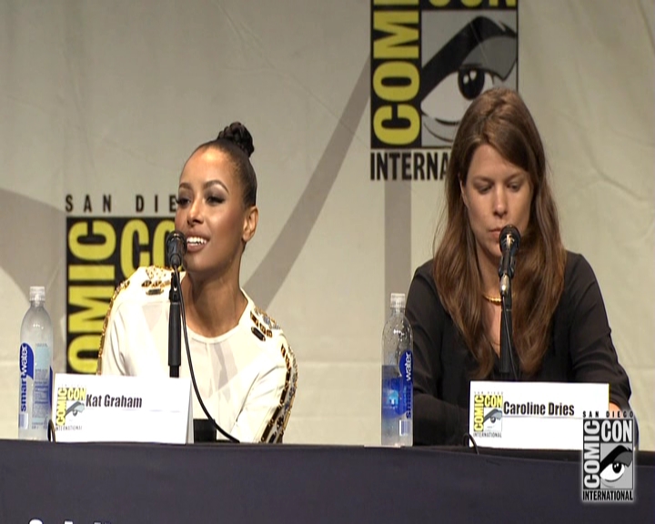 VampireDiariesWorld-dot-nl_S7-dvdextra-2015ComicConPanel1423.jpg