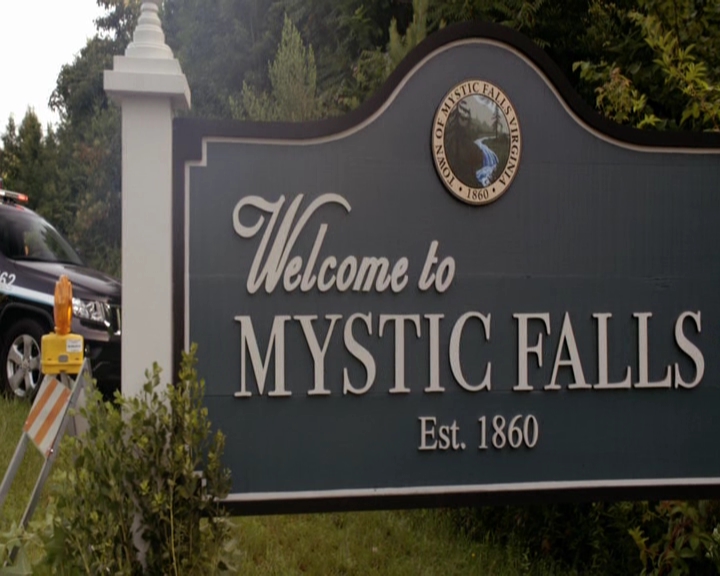 VampireDiariesWorld-dot-nl_S7-dvdextra-ComeVisitGeorgiaPSA0137.jpg