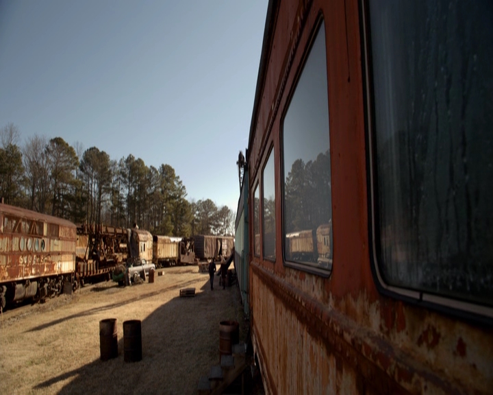 VampireDiariesWorld-dot-nl_S7-dvdextra-ComeVisitGeorgiaPSA0138.jpg