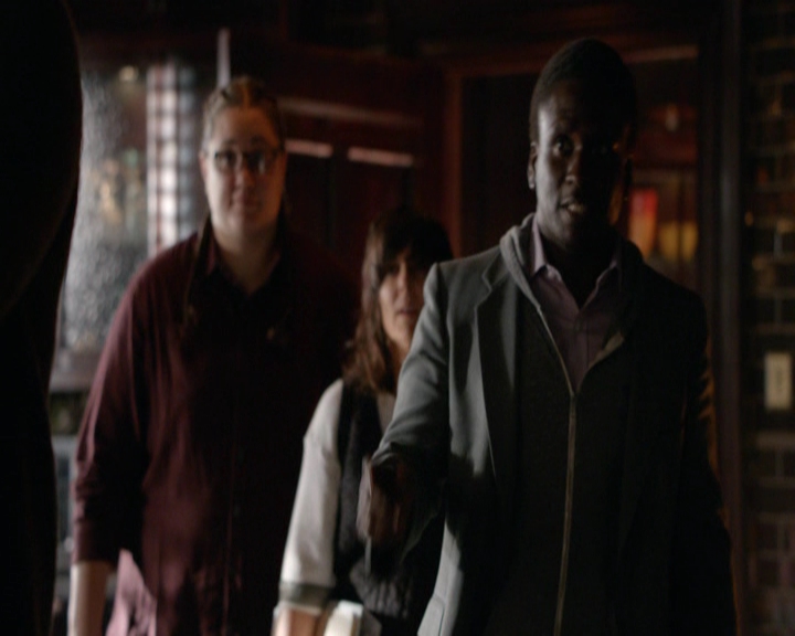 VampireDiariesWorld-dot-nl_S7-dvdextra-ComeVisitGeorgiaPSA0223.jpg