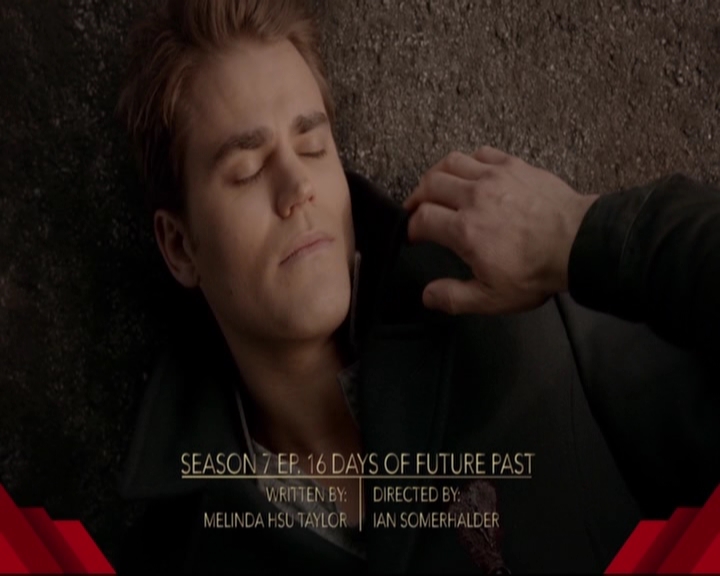 VampireDiariesWorld-dot-nl_S7-dvdextra-DirectingVampires0055.jpg