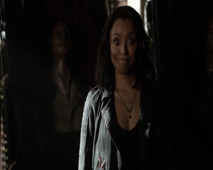 VampireDiariesWorld-dot-nl_S7-dvdextra-GAGReel0051.jpg