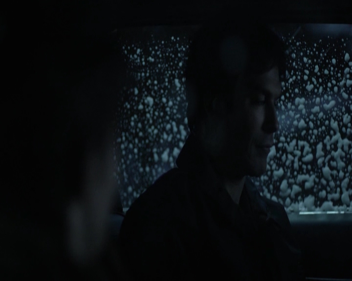 VampireDiariesWorld-dot-nl_S7-dvdextra-GAGReel0144.jpg