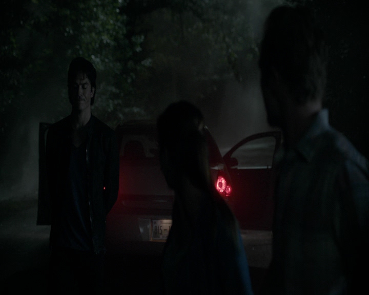 VampireDiaries-dot-nl_VampireDiaries-8x01HelloBrother0077.jpg