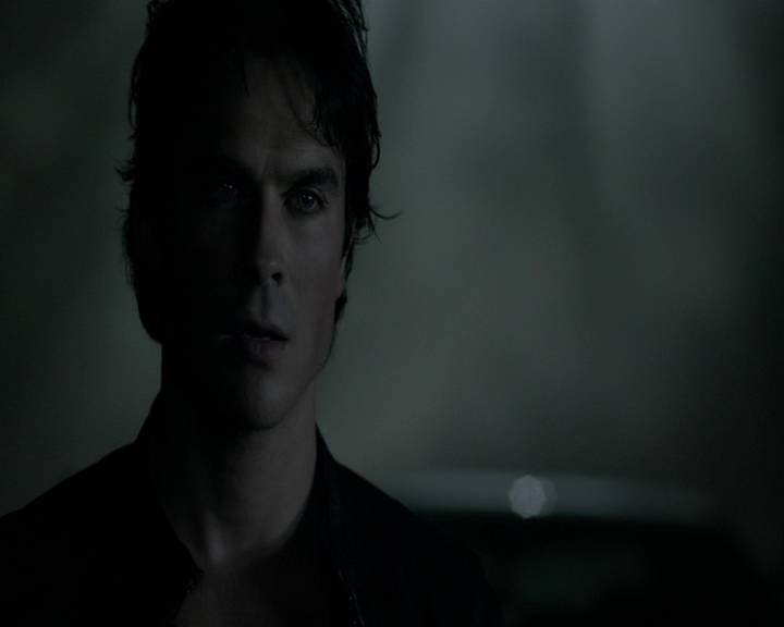 VampireDiaries-dot-nl_VampireDiaries-8x01HelloBrother0101.jpg