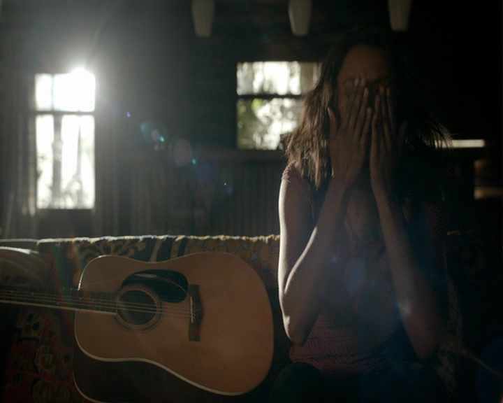VampireDiaries-dot-nl_VampireDiaries-8x01HelloBrother0337.jpg