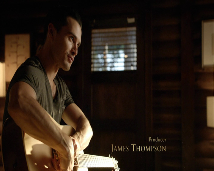 VampireDiaries-dot-nl_VampireDiaries-8x01HelloBrother0371.jpg