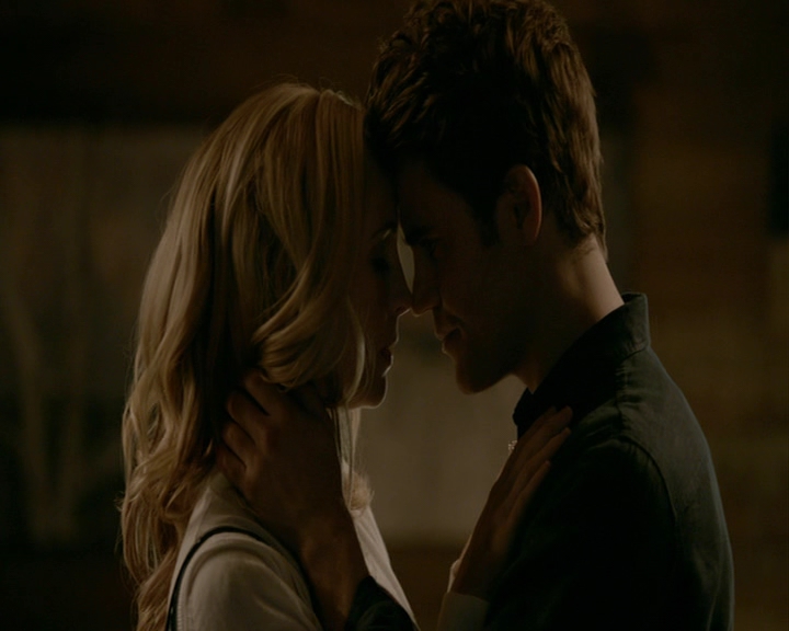 VampireDiaries-dot-nl_VampireDiaries-8x01HelloBrother0478.jpg