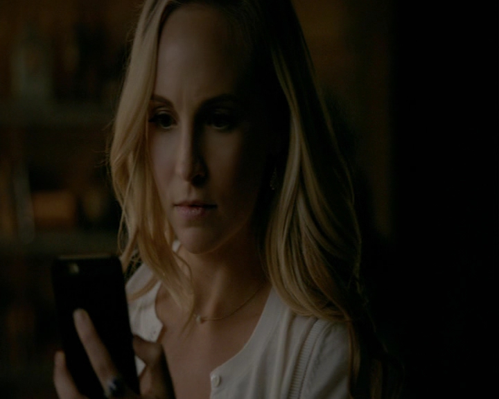VampireDiaries-dot-nl_VampireDiaries-8x01HelloBrother0492.jpg
