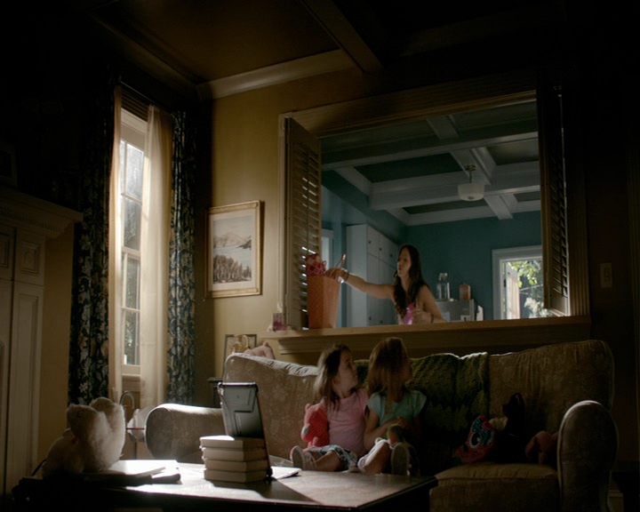 VampireDiaries-dot-nl_VampireDiaries-8x01HelloBrother0513.jpg