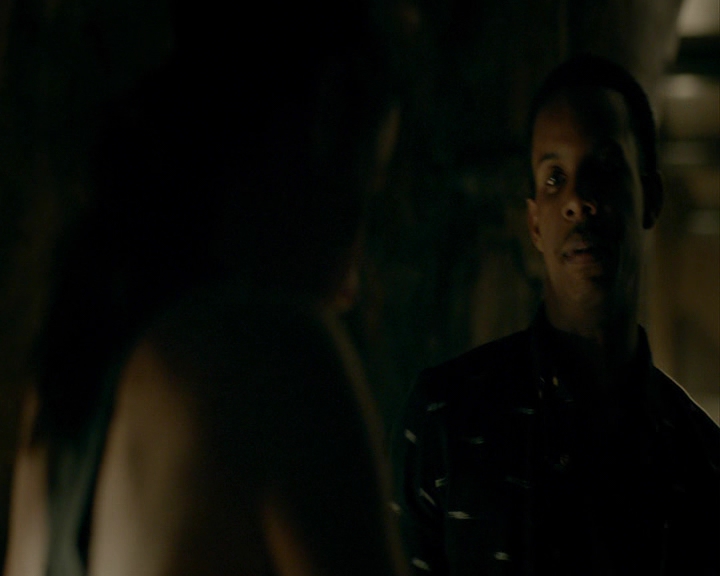 VampireDiaries-dot-nl_VampireDiaries-8x01HelloBrother0566.jpg