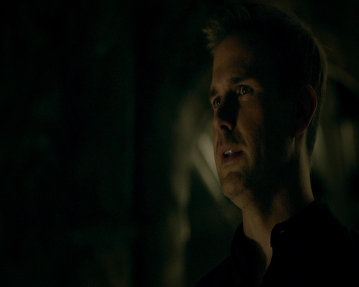 VampireDiaries-dot-nl_VampireDiaries-8x01HelloBrother0577.jpg