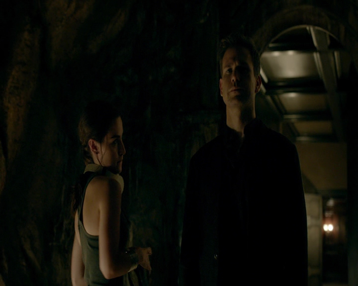 VampireDiaries-dot-nl_VampireDiaries-8x01HelloBrother0583.jpg