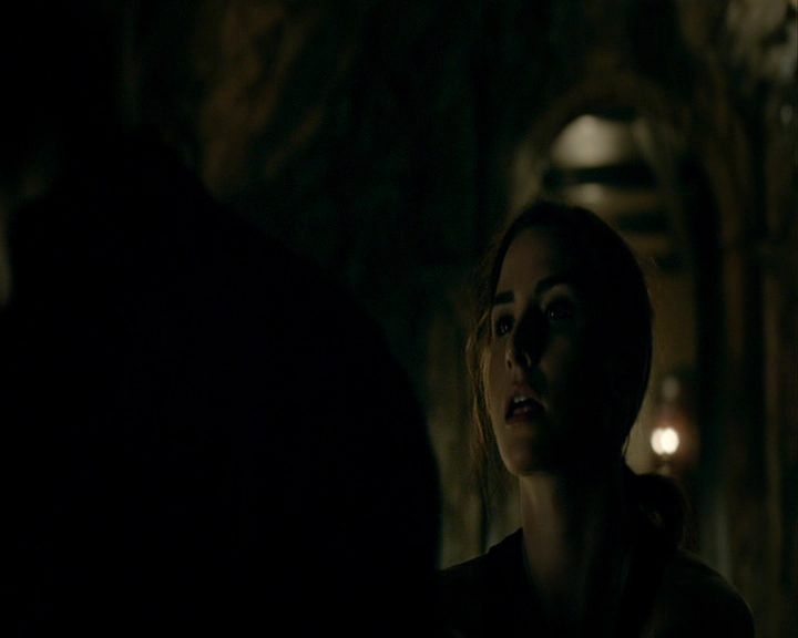 VampireDiaries-dot-nl_VampireDiaries-8x01HelloBrother0613.jpg