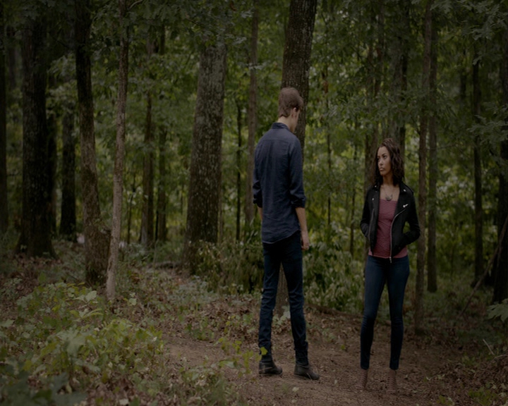 VampireDiaries-dot-nl_VampireDiaries-8x01HelloBrother0768.jpg