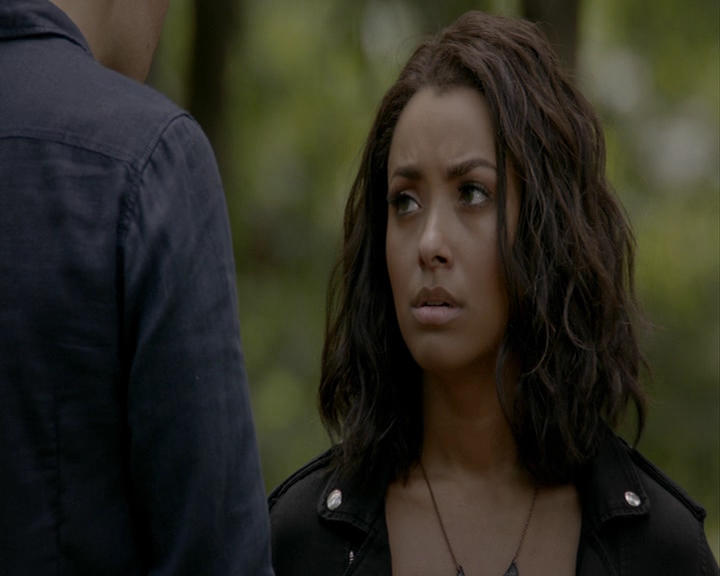 VampireDiaries-dot-nl_VampireDiaries-8x01HelloBrother0779.jpg