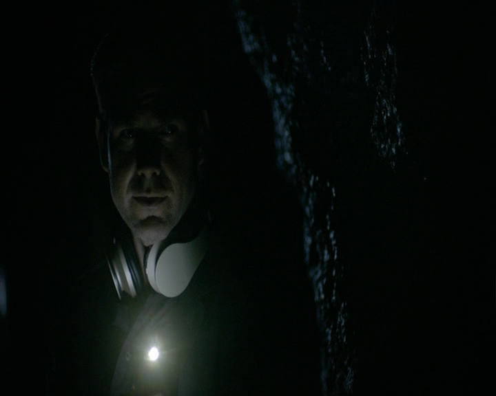 VampireDiaries-dot-nl_VampireDiaries-8x01HelloBrother0813.jpg