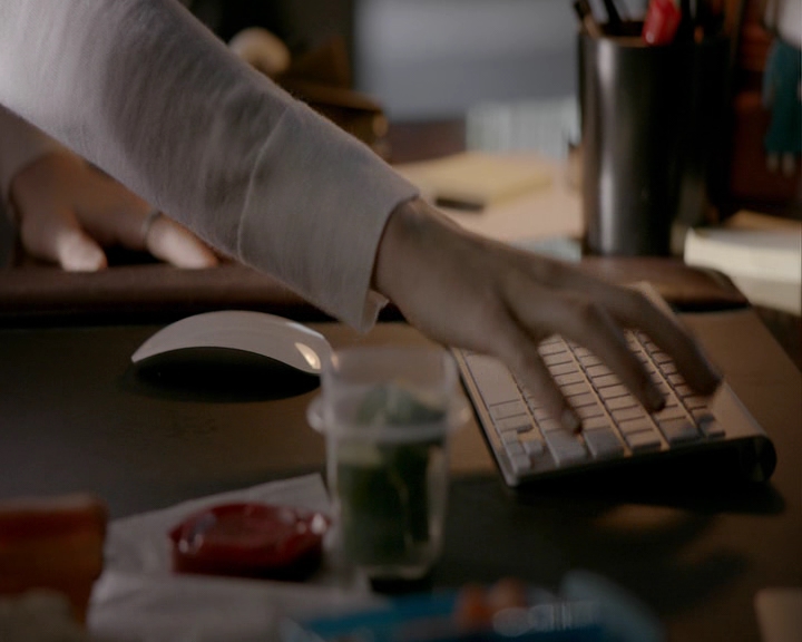 VampireDiaries-dot-nl_VampireDiaries-8x01HelloBrother0918.jpg