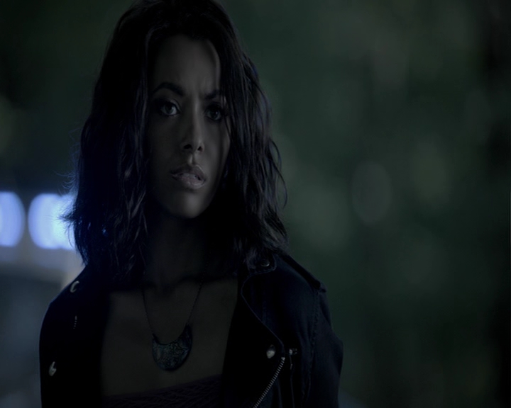 VampireDiaries-dot-nl_VampireDiaries-8x01HelloBrother1047.jpg