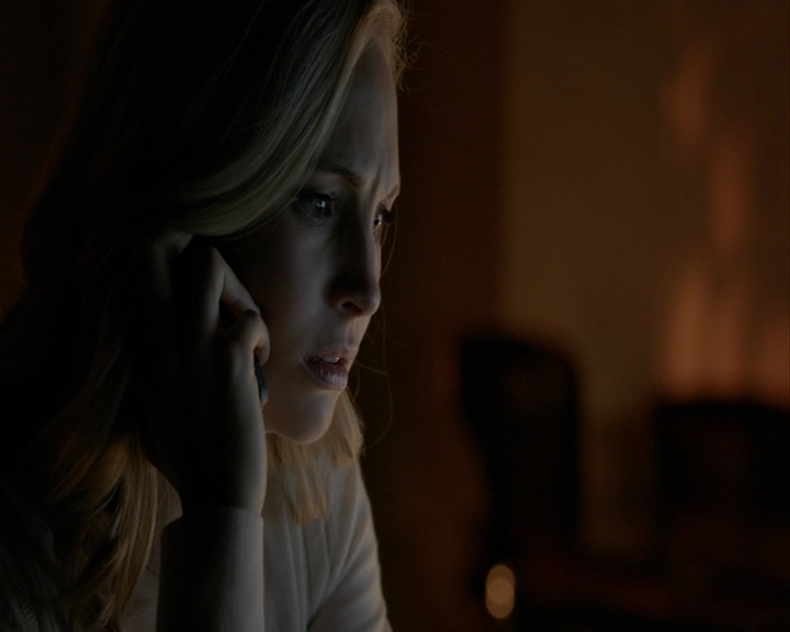 VampireDiaries-dot-nl_VampireDiaries-8x01HelloBrother1061.jpg