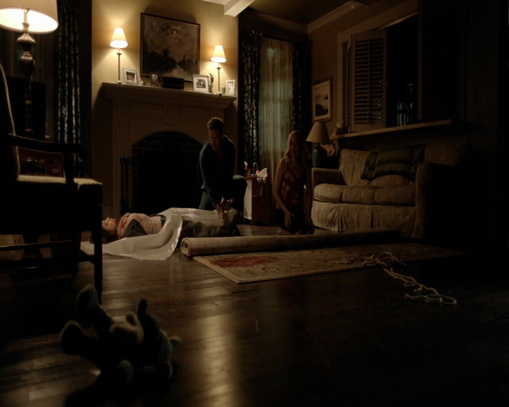 VampireDiaries-dot-nl_VampireDiaries-8x01HelloBrother1681.jpg