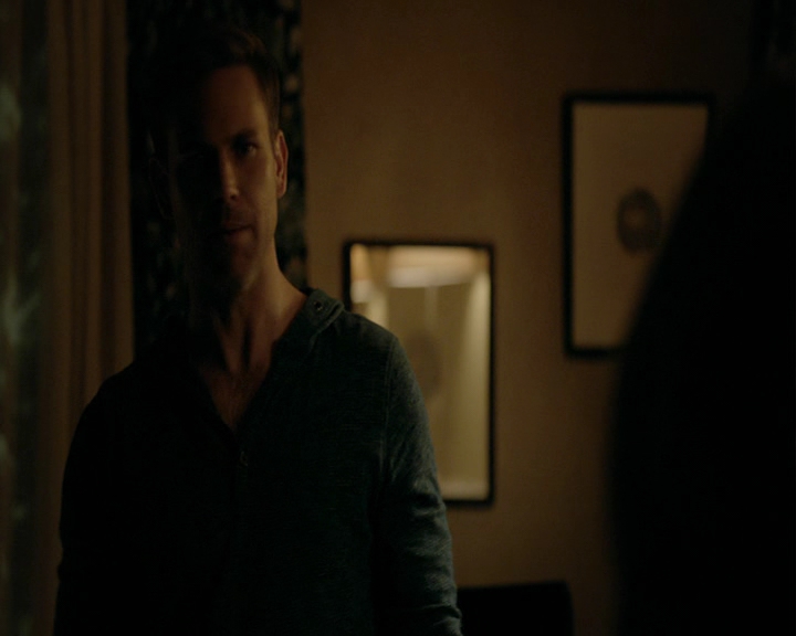 VampireDiaries-dot-nl_VampireDiaries-8x01HelloBrother1708.jpg