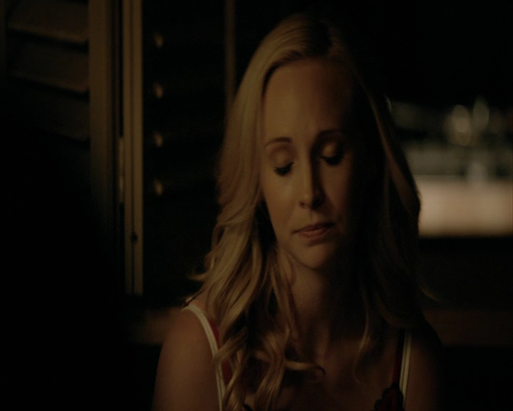 VampireDiaries-dot-nl_VampireDiaries-8x01HelloBrother1715.jpg