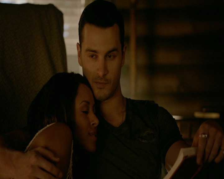 VampireDiaries-dot-nl_VampireDiaries-8x01HelloBrother1886.jpg