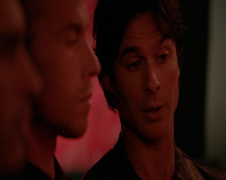 VampireDiaries-dot-nl_VampireDiaries-8x01HelloBrother2010.jpg