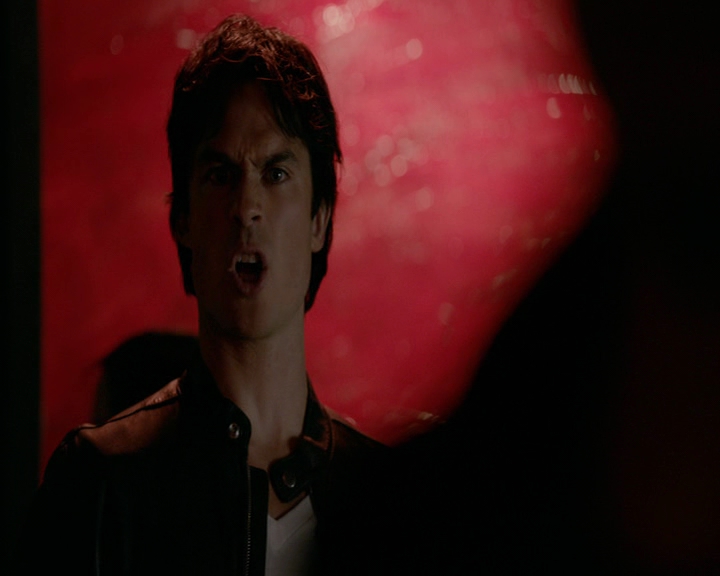 VampireDiaries-dot-nl_VampireDiaries-8x01HelloBrother2053.jpg