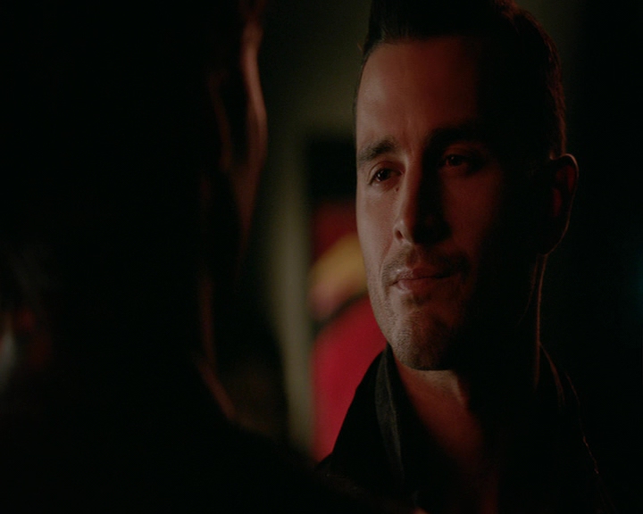 VampireDiaries-dot-nl_VampireDiaries-8x01HelloBrother2077.jpg