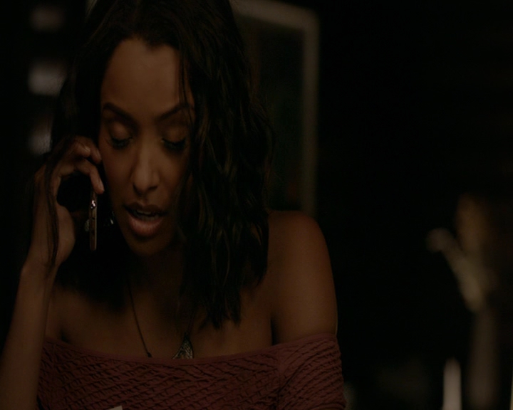 VampireDiaries-dot-nl_VampireDiaries-8x01HelloBrother2271.jpg