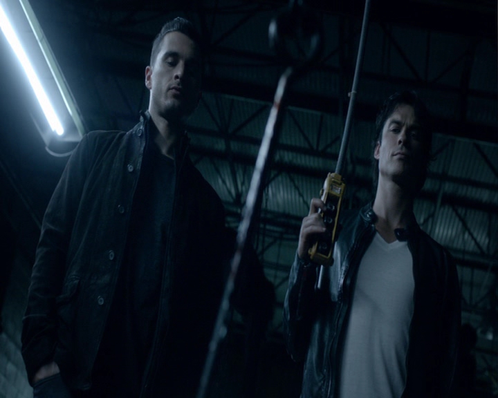 VampireDiaries-dot-nl_VampireDiaries-8x01HelloBrother2278.jpg