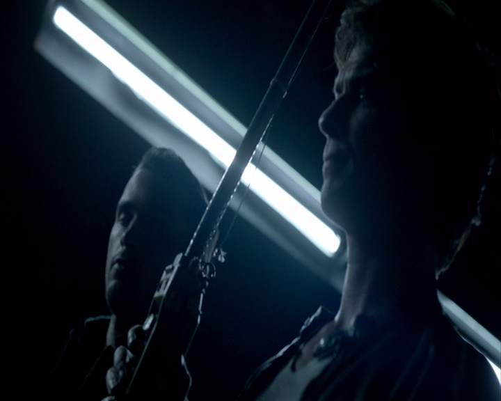 VampireDiaries-dot-nl_VampireDiaries-8x01HelloBrother2284.jpg