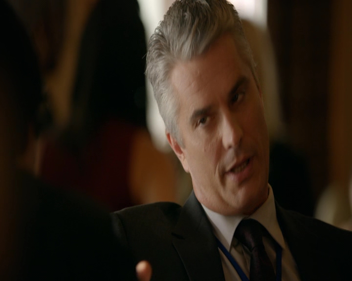 VampireDiaries-dot-nl_VampireDiaries-8x02TodayWillBeDifferent0054.jpg